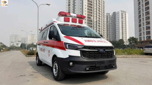 xe cấp cứu ford transit- 02