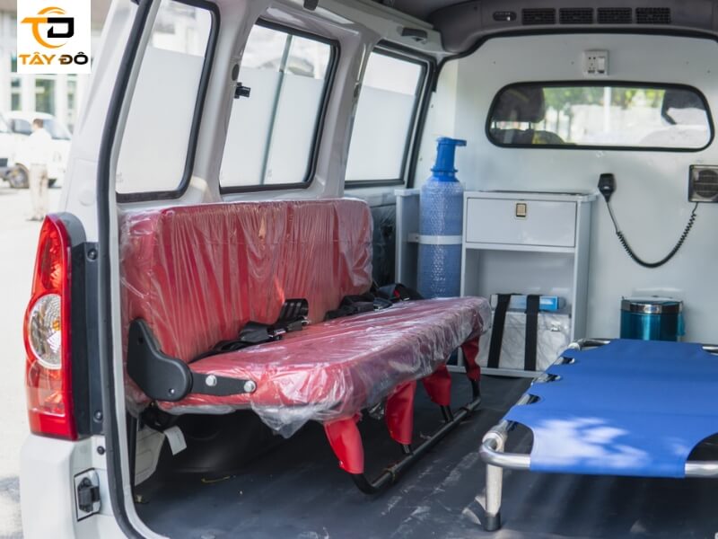 trang thiết bị y tế trên xe cứu thương