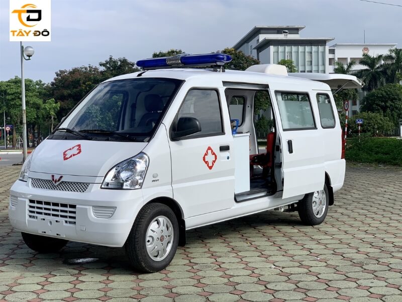 bằng c có lái được xe cứu thương không