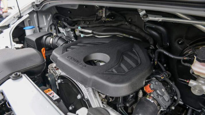 Xe hyundai solati trang bị động cơ D4CB