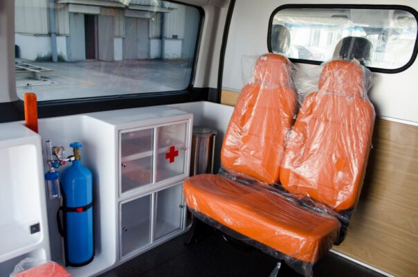 khoang bệnh nhân xe cứu thương Hyundai solati